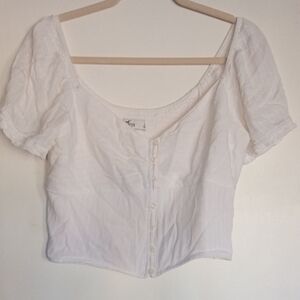 Hollister Women's White Button-Up Blouse Top Size Large Gently Preowned